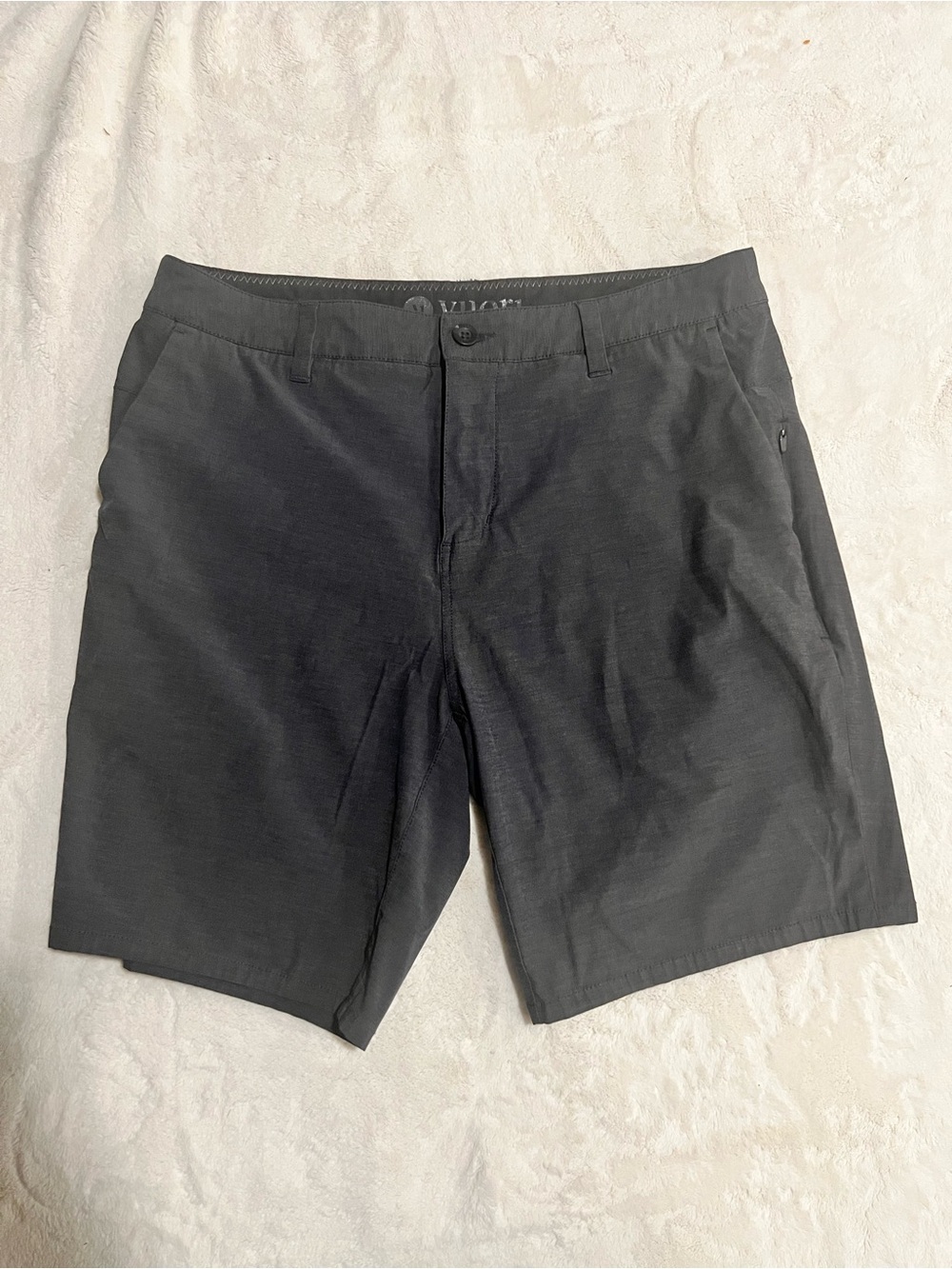 Vuori Aim Men's Casual Shorts Grey